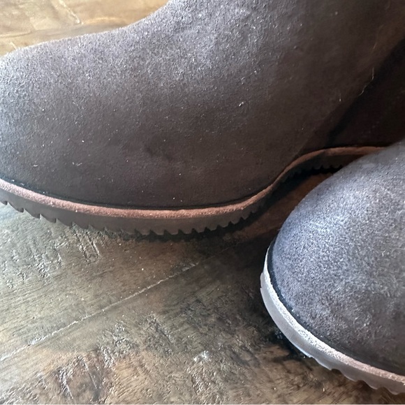 UGG X Claire Tabouret Fluff Boot size 7 Suede Sheepskin Balletcore 4” Wedge Heel - Picture 8 of 13